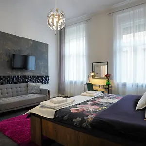 hotellátogatás