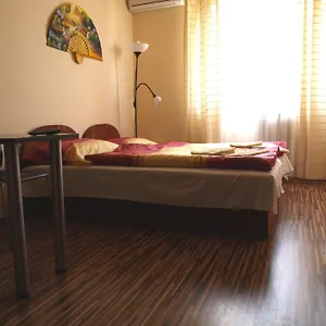hotellátogatás