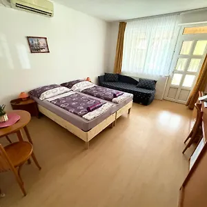 hotellátogatás