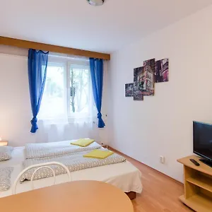 hotellátogatás